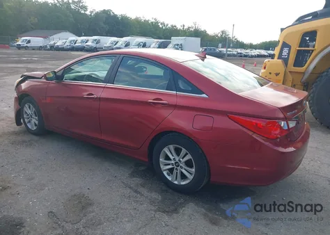 2013 Hyundai Sonata Gls z USA, uszkodzony, nr VIN 5NPEB4AC7DH757129